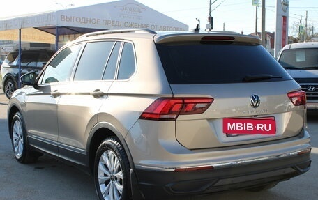 Volkswagen Tiguan II, 2020 год, 2 369 000 рублей, 7 фотография