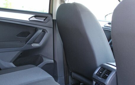 Volkswagen Tiguan II, 2020 год, 2 369 000 рублей, 17 фотография