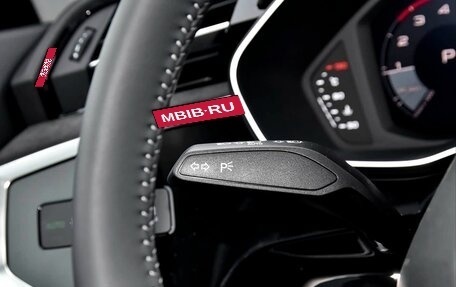 Audi Q3, 2022 год, 2 505 000 рублей, 32 фотография