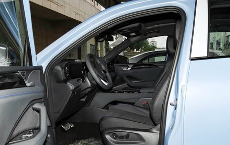 Volkswagen Tiguan, 2026 год, 4 360 000 рублей, 10 фотография