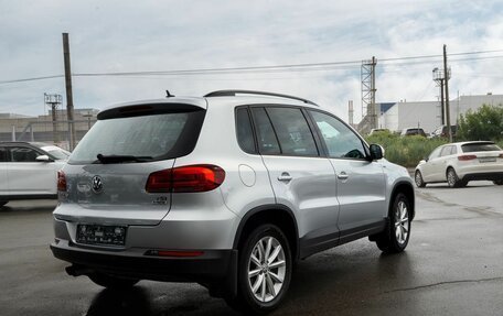 Volkswagen Tiguan I, 2015 год, 1 050 000 рублей, 5 фотография