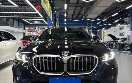 BMW 5 серия, 2026 год, 9 490 000 рублей, 3 фотография