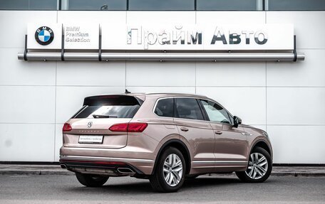 Volkswagen Touareg III, 2019 год, 5 200 000 рублей, 2 фотография
