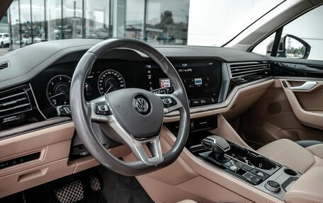 Volkswagen Touareg III, 2019 год, 5 200 000 рублей, 12 фотография