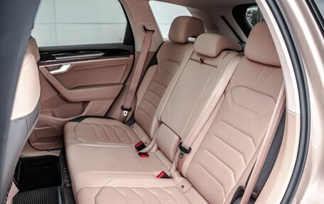 Volkswagen Touareg III, 2019 год, 5 200 000 рублей, 20 фотография