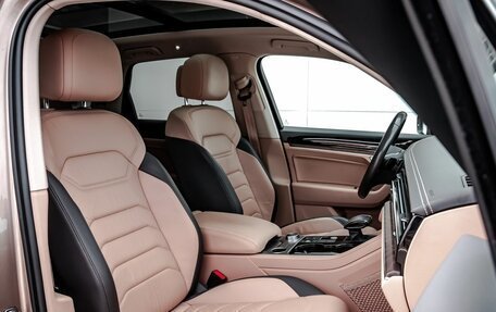 Volkswagen Touareg III, 2019 год, 5 200 000 рублей, 18 фотография