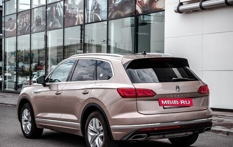 Volkswagen Touareg III, 2019 год, 5 200 000 рублей, 17 фотография