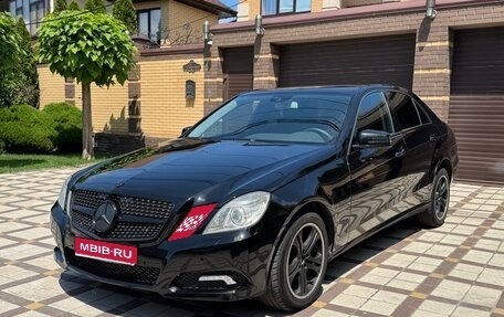 Mercedes-Benz E-Класс, 2010 год, 1 090 000 рублей, 1 фотография