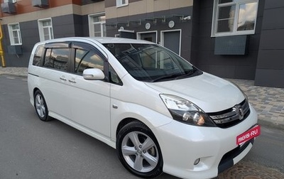 Toyota ISis I, 2012 год, 1 410 000 рублей, 1 фотография