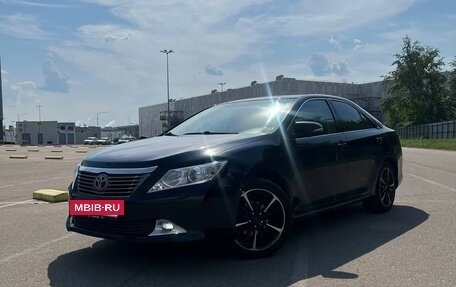 Toyota Camry, 2012 год, 1 420 000 рублей, 2 фотография
