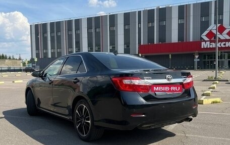 Toyota Camry, 2012 год, 1 420 000 рублей, 6 фотография