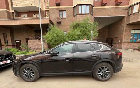 Mazda CX-4, 2023 год, 3 700 000 рублей, 2 фотография