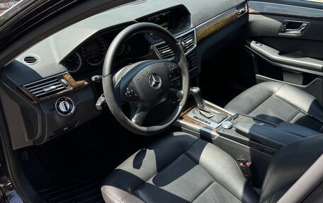Mercedes-Benz E-Класс, 2010 год, 1 090 000 рублей, 7 фотография