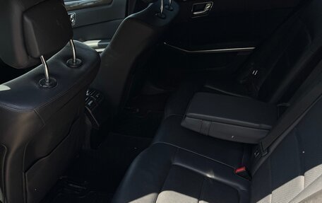 Mercedes-Benz E-Класс, 2010 год, 1 090 000 рублей, 10 фотография