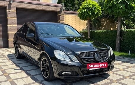 Mercedes-Benz E-Класс, 2010 год, 1 090 000 рублей, 2 фотография