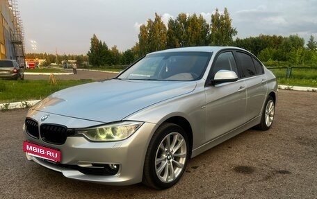 BMW 3 серия, 2012 год, 1 385 000 рублей, 4 фотография