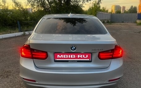BMW 3 серия, 2012 год, 1 385 000 рублей, 10 фотография