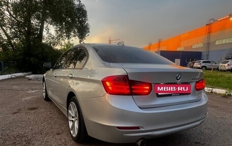 BMW 3 серия, 2012 год, 1 385 000 рублей, 9 фотография