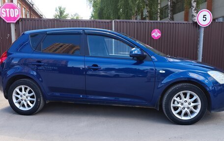KIA cee'd I рестайлинг, 2008 год, 850 000 рублей, 2 фотография