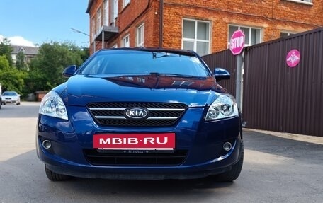 KIA cee'd I рестайлинг, 2008 год, 850 000 рублей, 4 фотография