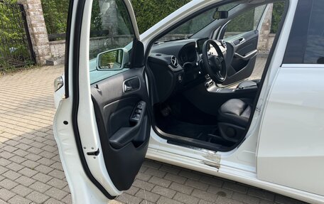 Mercedes-Benz B-Класс, 2014 год, 1 270 000 рублей, 11 фотография
