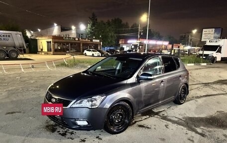 KIA cee'd I рестайлинг, 2010 год, 590 000 рублей, 3 фотография