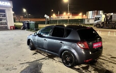 KIA cee'd I рестайлинг, 2010 год, 590 000 рублей, 2 фотография