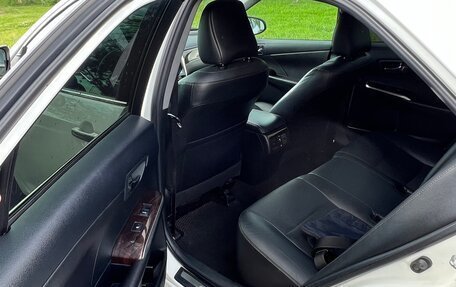Toyota Camry, 2017 год, 1 900 000 рублей, 9 фотография