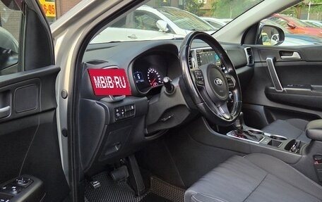 KIA Sportage IV рестайлинг, 2017 год, 1 890 000 рублей, 9 фотография