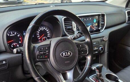 KIA Sportage IV рестайлинг, 2017 год, 1 890 000 рублей, 13 фотография
