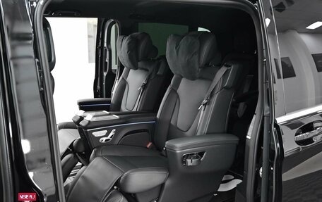 Mercedes-Benz V-Класс, 2026 год, 13 990 000 рублей, 24 фотография