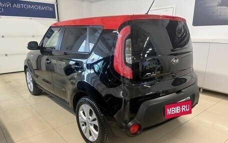 KIA Soul II рестайлинг, 2015 год, 1 339 000 рублей, 8 фотография