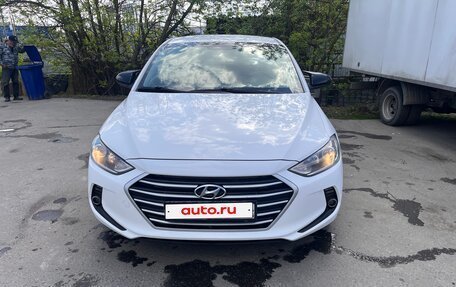 Hyundai Elantra VI рестайлинг, 2016 год, 1 250 000 рублей, 5 фотография