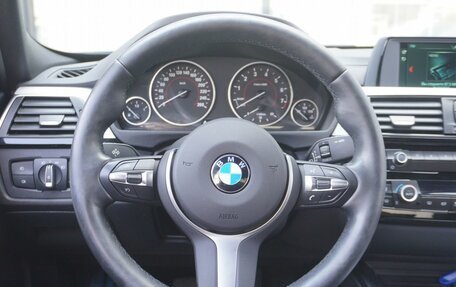 BMW 3 серия, 2018 год, 2 813 000 рублей, 14 фотография