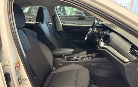 Skoda Octavia IV, 2021 год, 2 449 000 рублей, 12 фотография