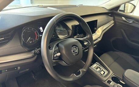 Skoda Octavia IV, 2021 год, 2 449 000 рублей, 18 фотография