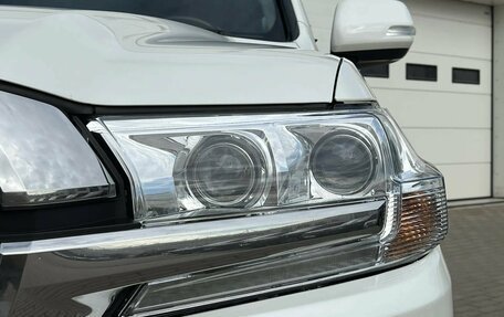 Toyota Land Cruiser 200, 2018 год, 6 799 000 рублей, 8 фотография