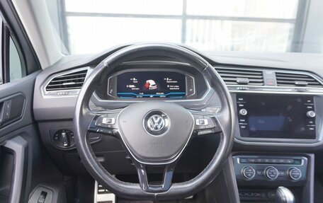 Volkswagen Tiguan II, 2019 год, 3 163 000 рублей, 13 фотография