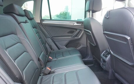 Volkswagen Tiguan II, 2019 год, 3 163 000 рублей, 10 фотография