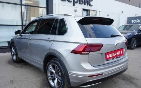 Volkswagen Tiguan II, 2019 год, 3 163 000 рублей, 7 фотография