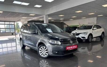 Volkswagen Touran III, 2011 год, 745 000 рублей, 6 фотография