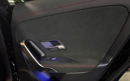 Mercedes-Benz CLA, 2023 год, 4 500 000 рублей, 11 фотография