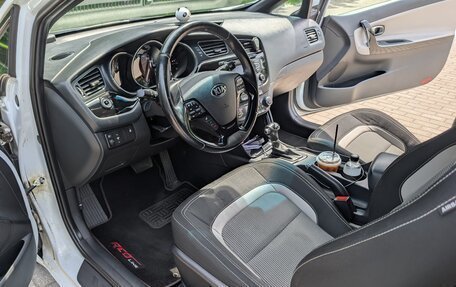 KIA cee'd III, 2014 год, 1 250 000 рублей, 18 фотография