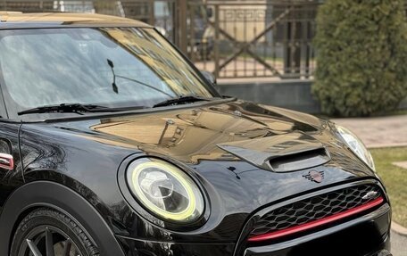 MINI Clubman, 2023 год, 2 050 000 рублей, 3 фотография