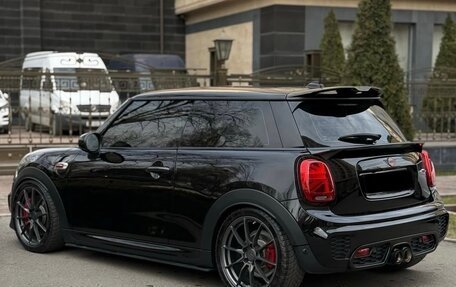 MINI Clubman, 2023 год, 2 050 000 рублей, 6 фотография