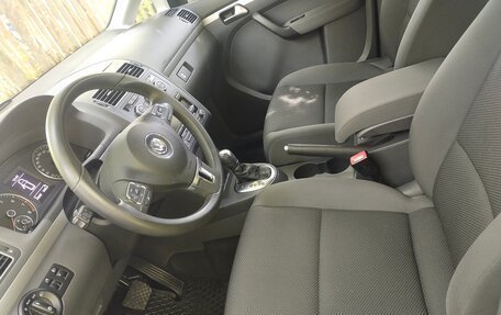 Volkswagen Touran III, 2012 год, 1 690 000 рублей, 16 фотография