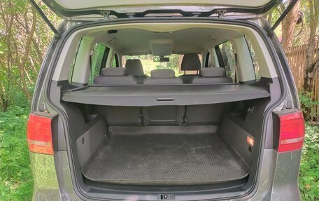 Volkswagen Touran III, 2012 год, 1 690 000 рублей, 25 фотография
