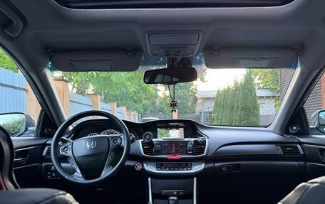 Honda Accord IX рестайлинг, 2013 год, 1 650 000 рублей, 14 фотография