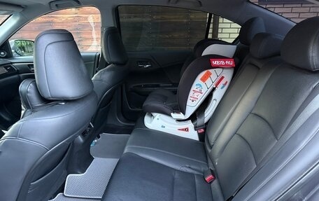 Honda Accord IX рестайлинг, 2013 год, 1 650 000 рублей, 16 фотография