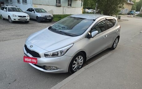 KIA cee'd III, 2014 год, 1 250 000 рублей, 5 фотография